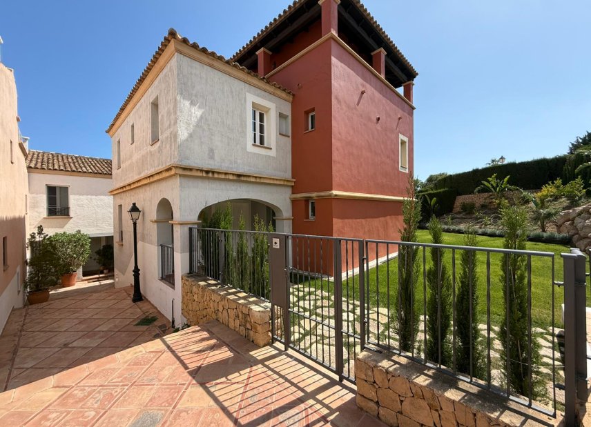 New Build - terraced -
Molina de Segura - Golf Badia