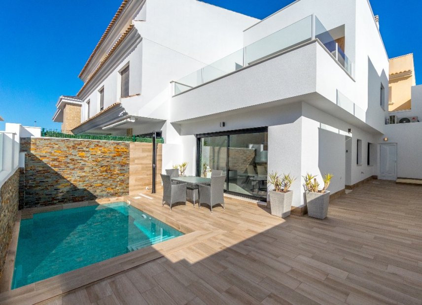 New Build - terraced -
San Pedro del Pinatar