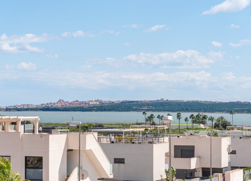 Nybyggeri - detached -
Los Montesinos