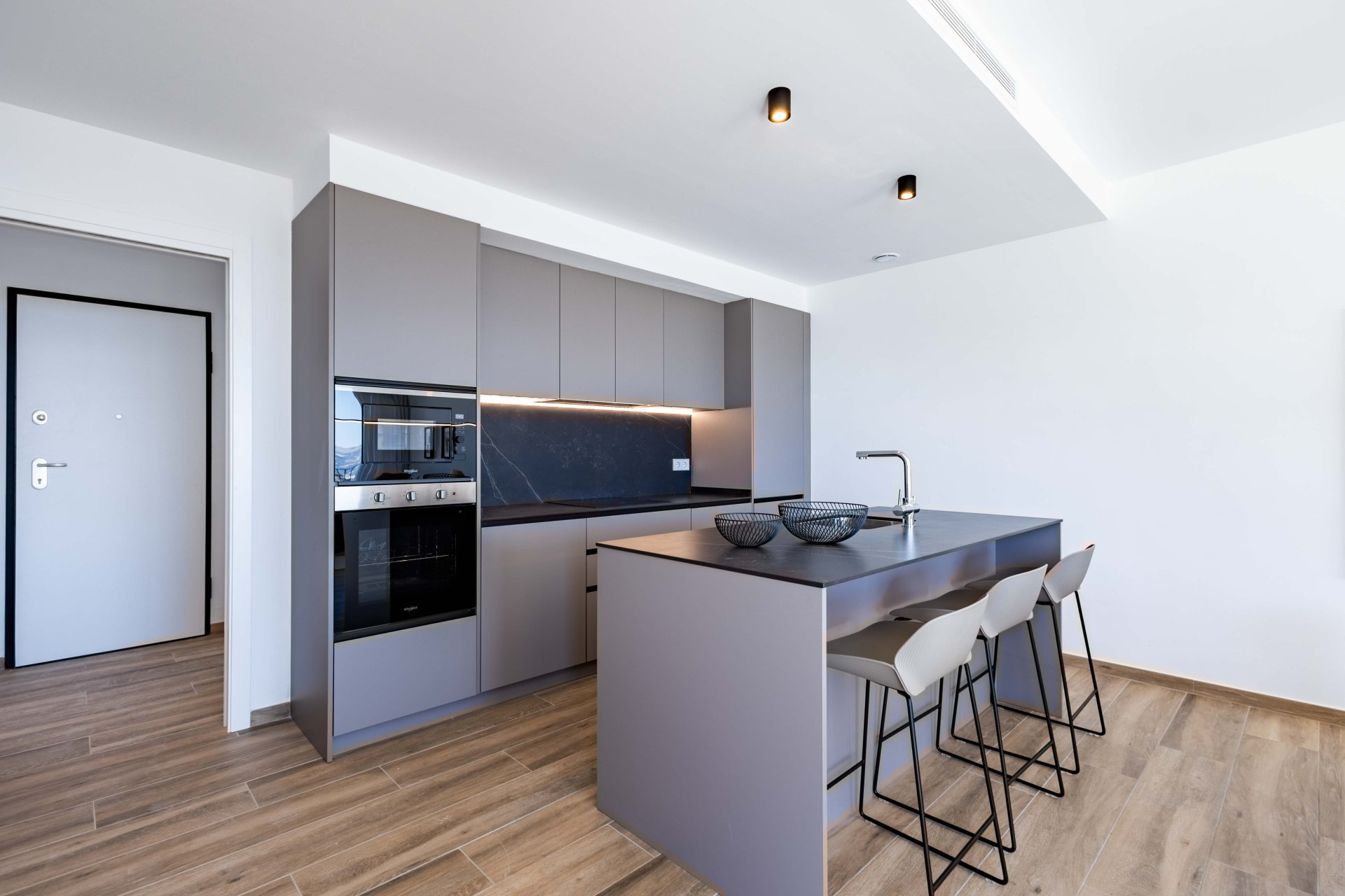Nybyggeri - detached -
Polop