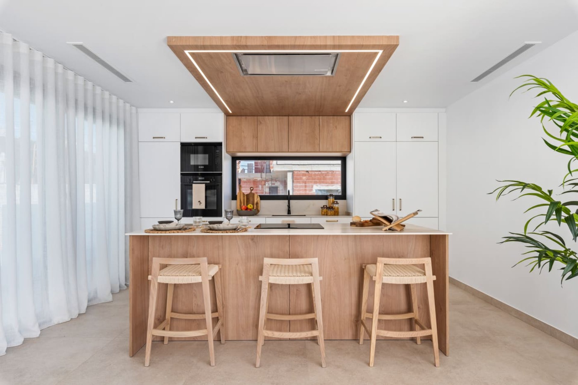 Nybyggeri - detached -
Polop