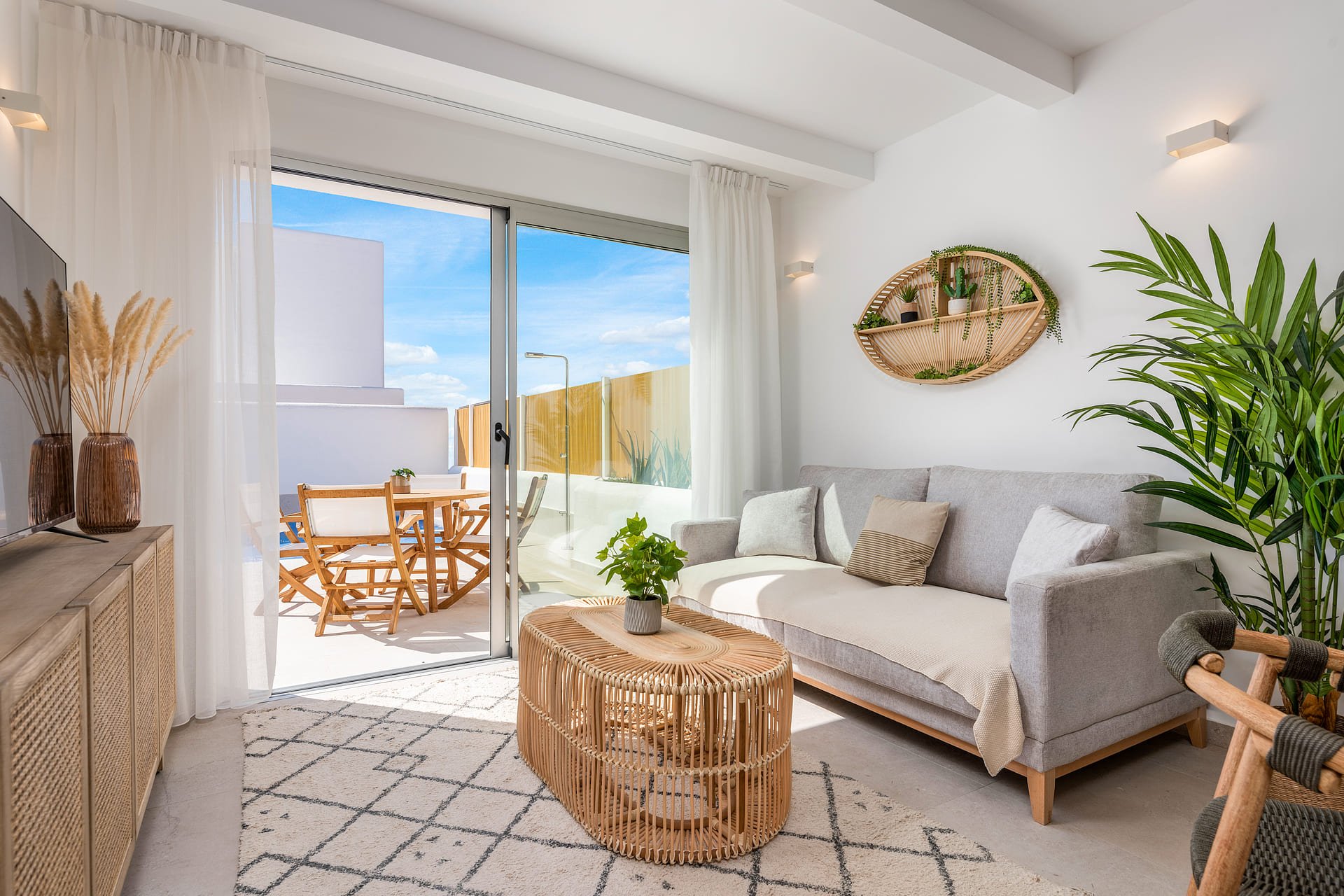 Nybyggeri - high-bungalow -
Dolores