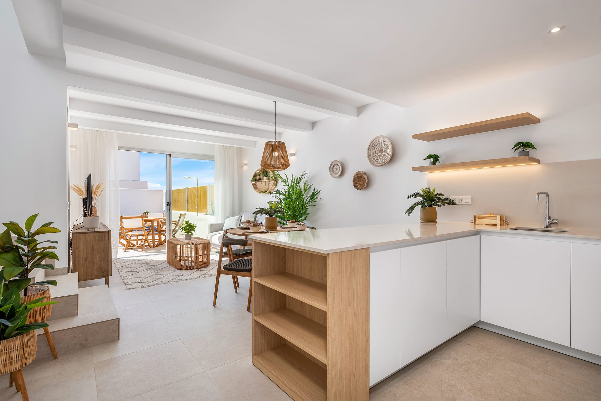 Nybyggeri - high-bungalow -
Dolores