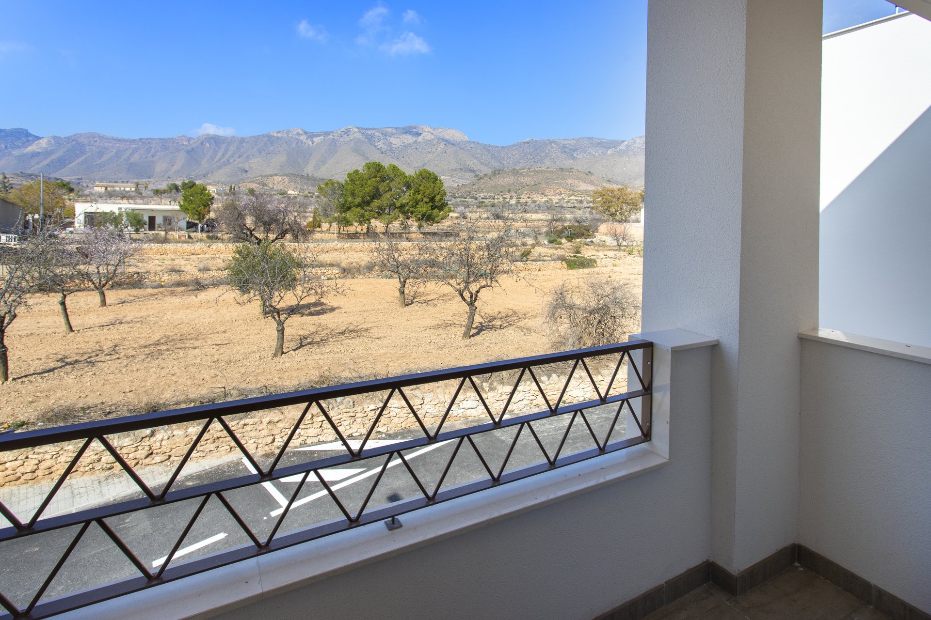 Nybyggeri - high-bungalow -
La Canalosa