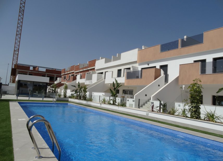 Nybyggeri - high-bungalow -
Pilar de la Horadada