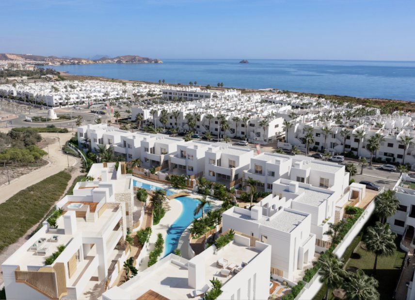 Nybyggeri - high-bungalow -
San Juan de los Terreros