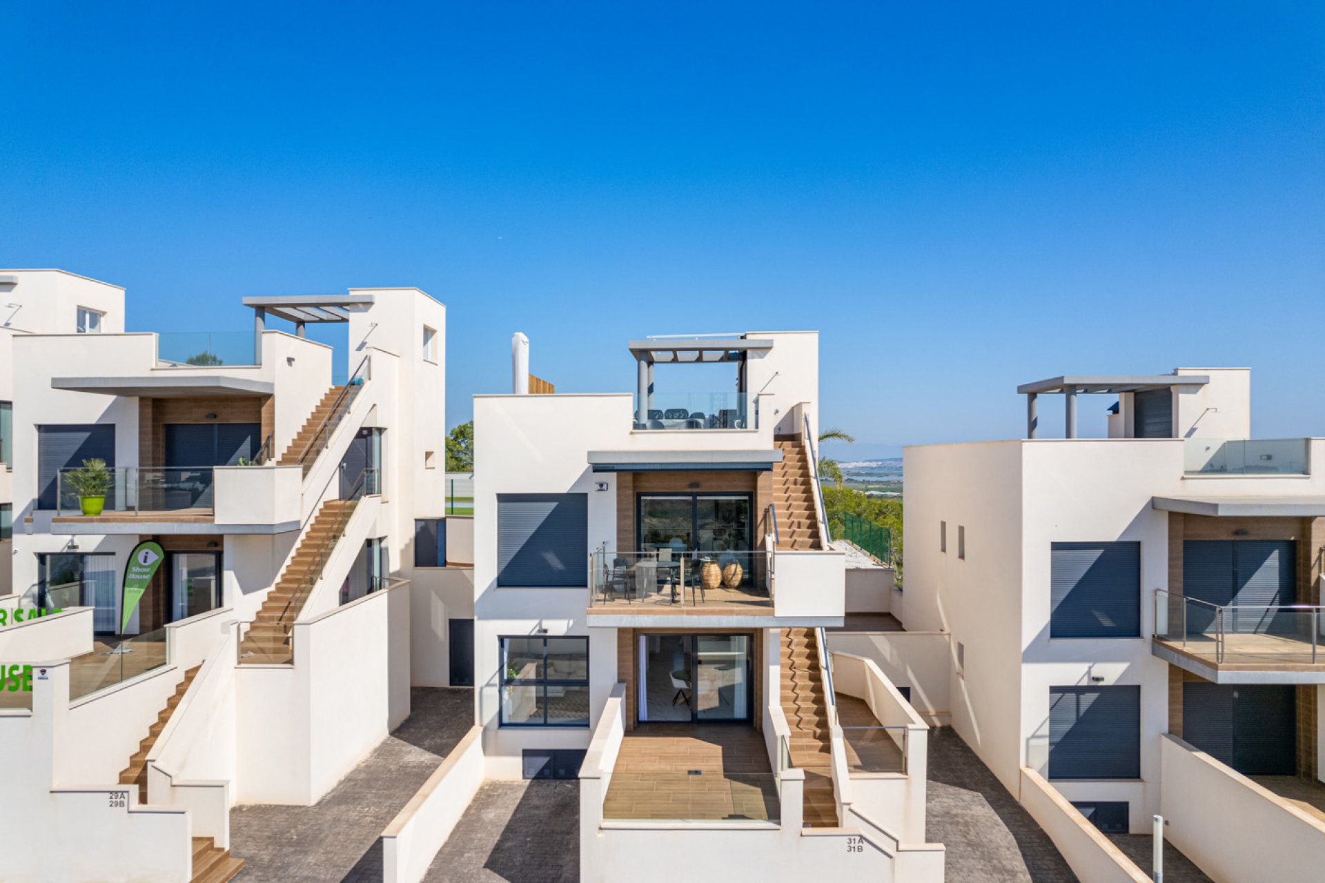 Nybyggeri - high-bungalow -
San Miguel de Salinas