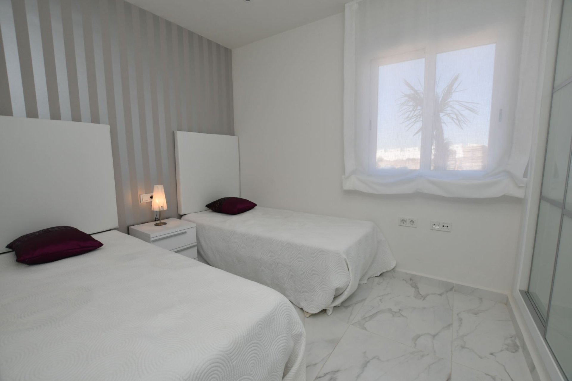 Nybyggeri - high-bungalow -
San Miguel de Salinas