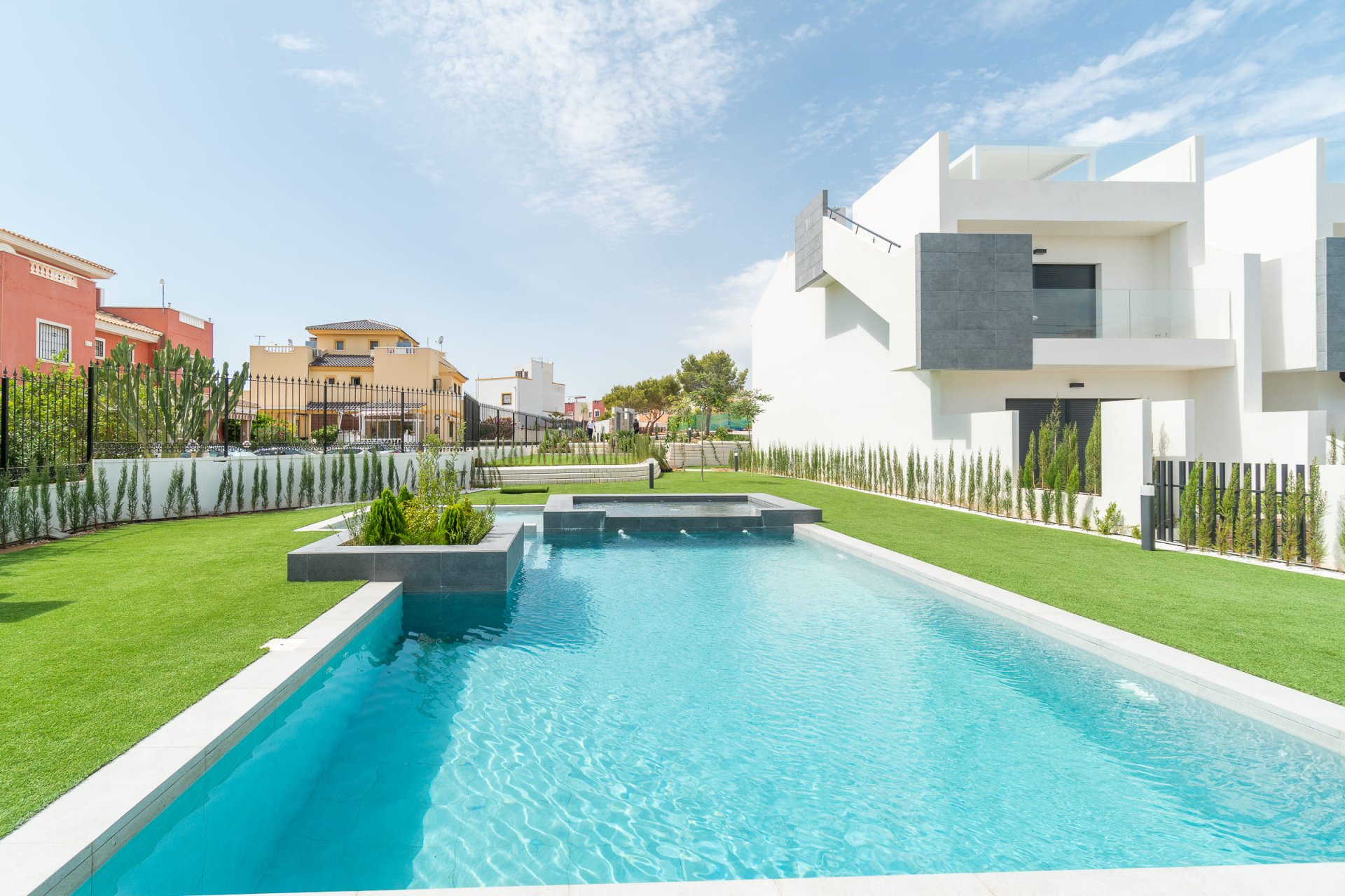 Nybyggeri - high-bungalow -
Torrevieja