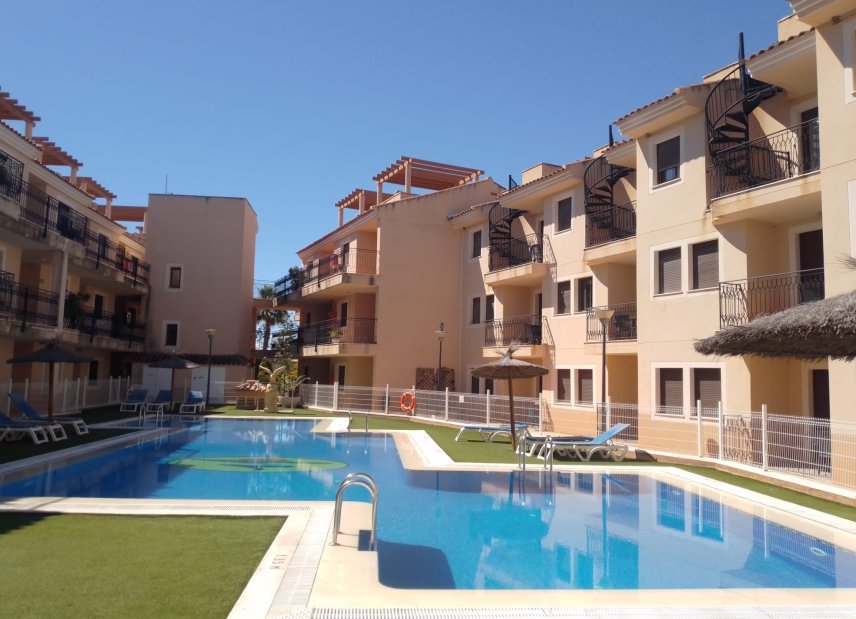 Nybyggeri - Penthouse -
Águilas