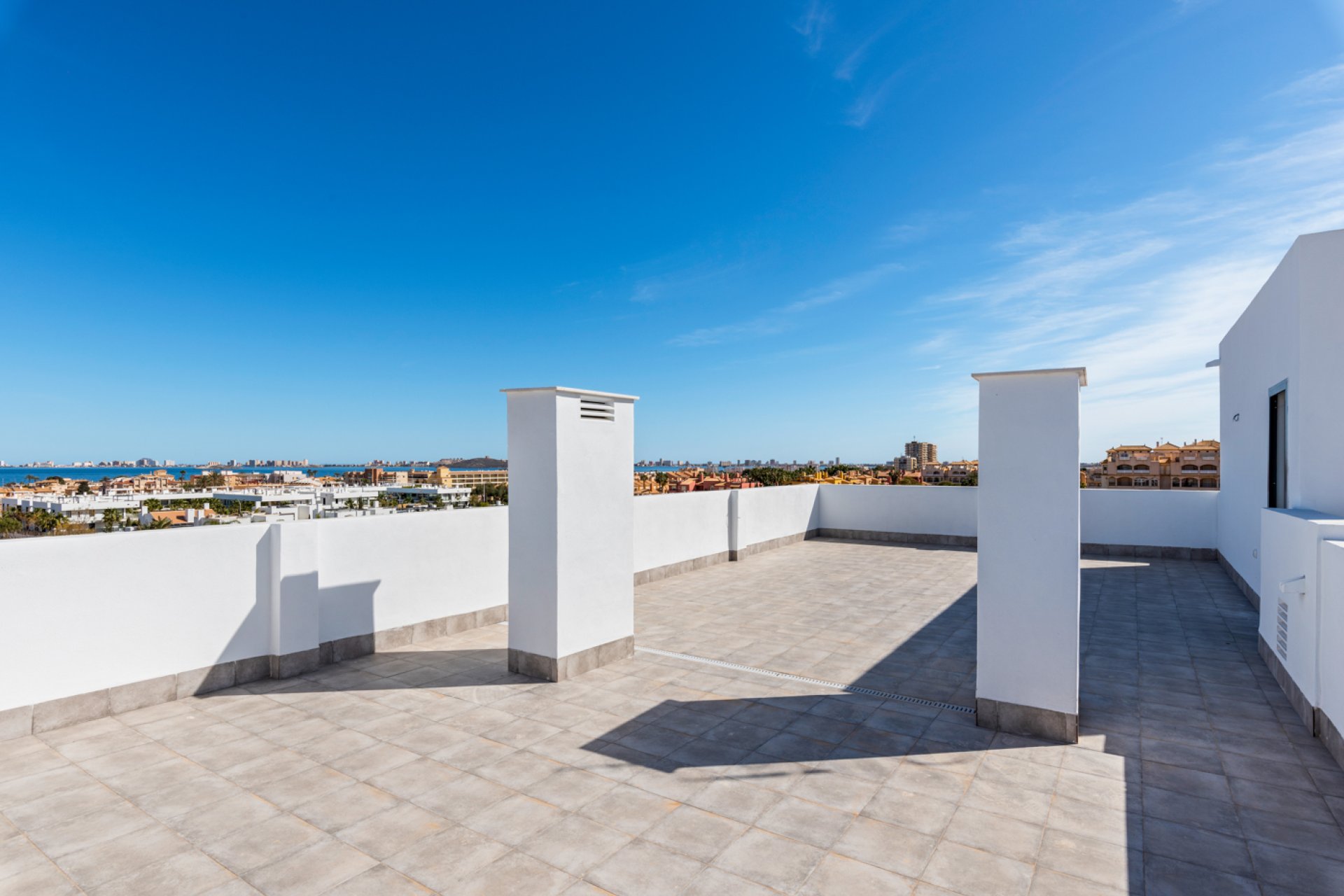 Nybyggeri - Penthouse -
Islas Menores
