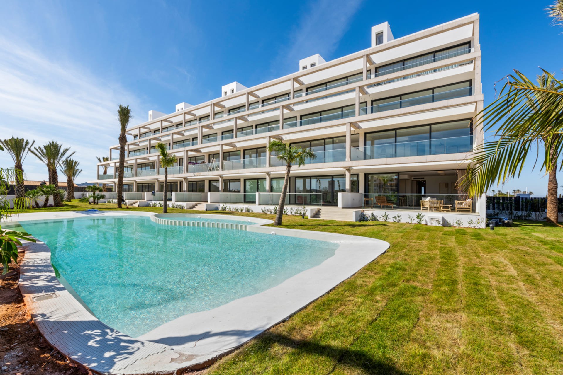 Nybyggeri - Penthouse -
Islas Menores