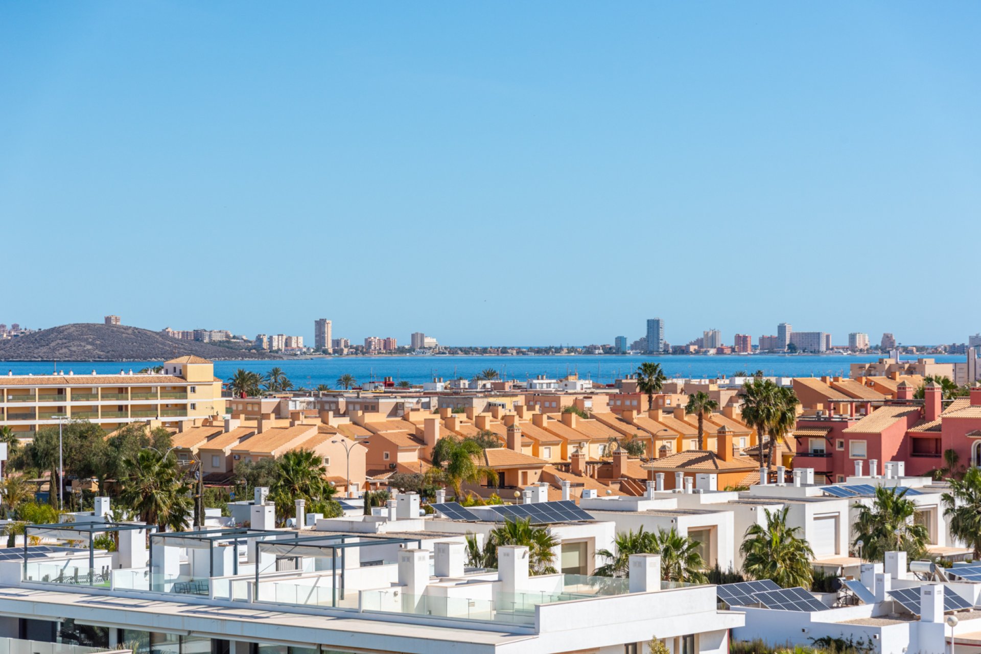 Nybyggeri - Penthouse -
Islas Menores