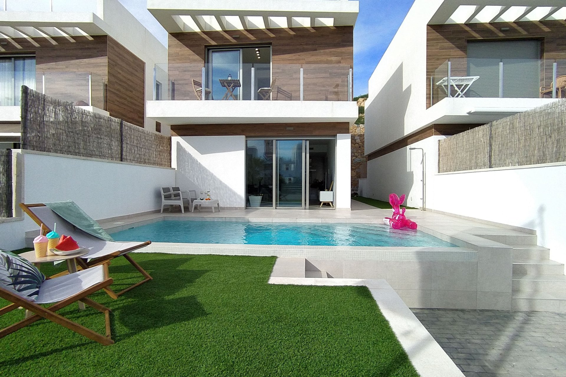 Nybyggeri - terraced -
Villamartin
