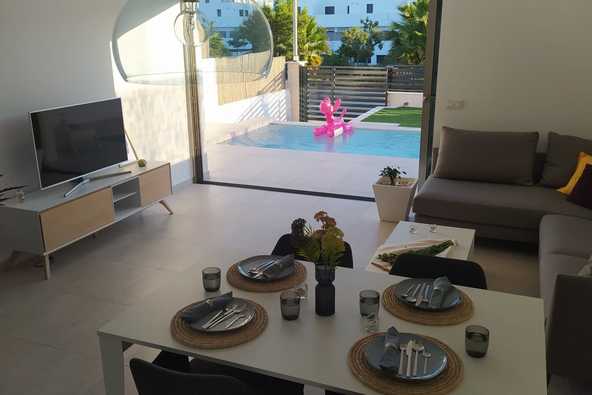 Nybyggeri - terraced -
Villamartin