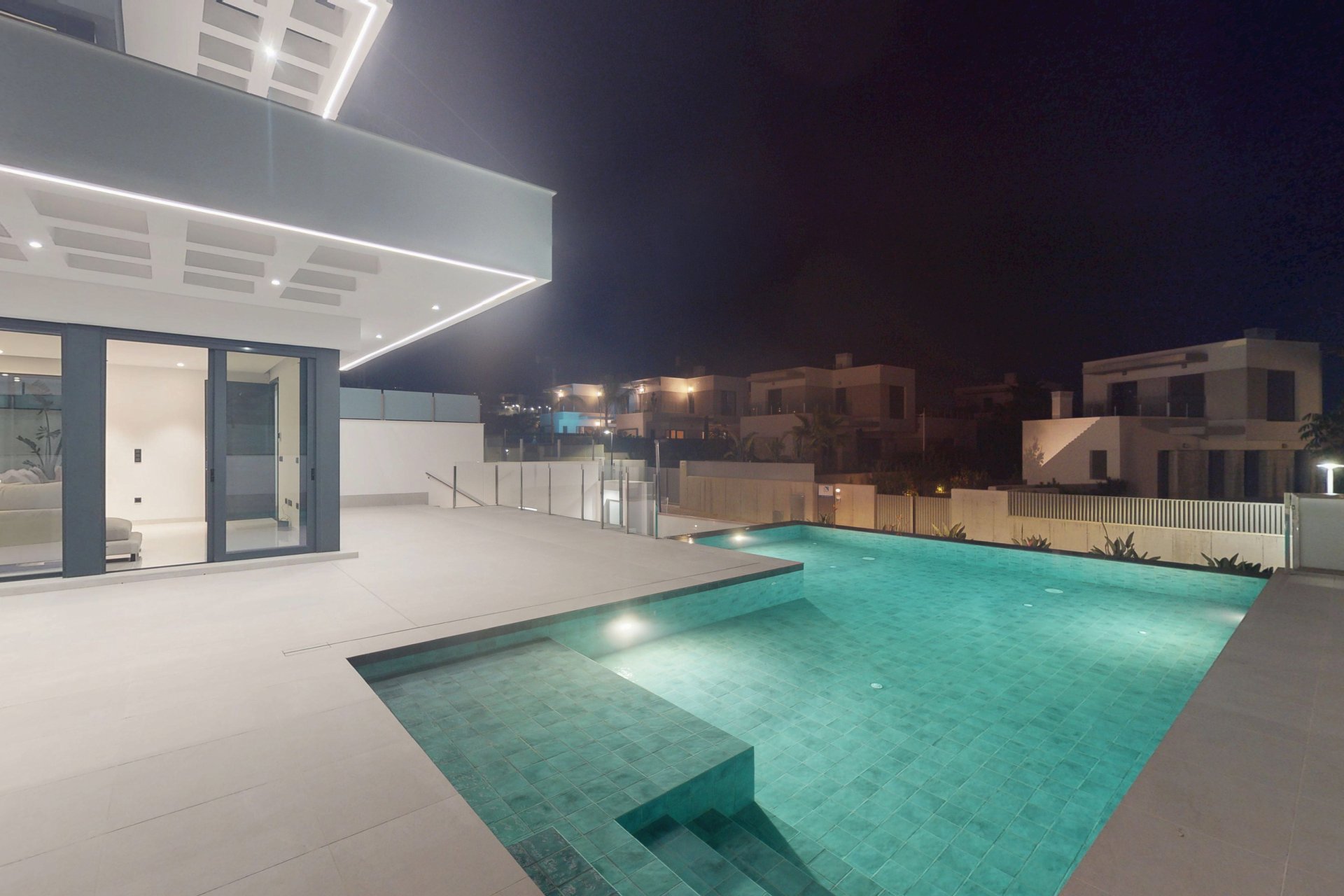 Nybyggeri - Villa -
Finestrat