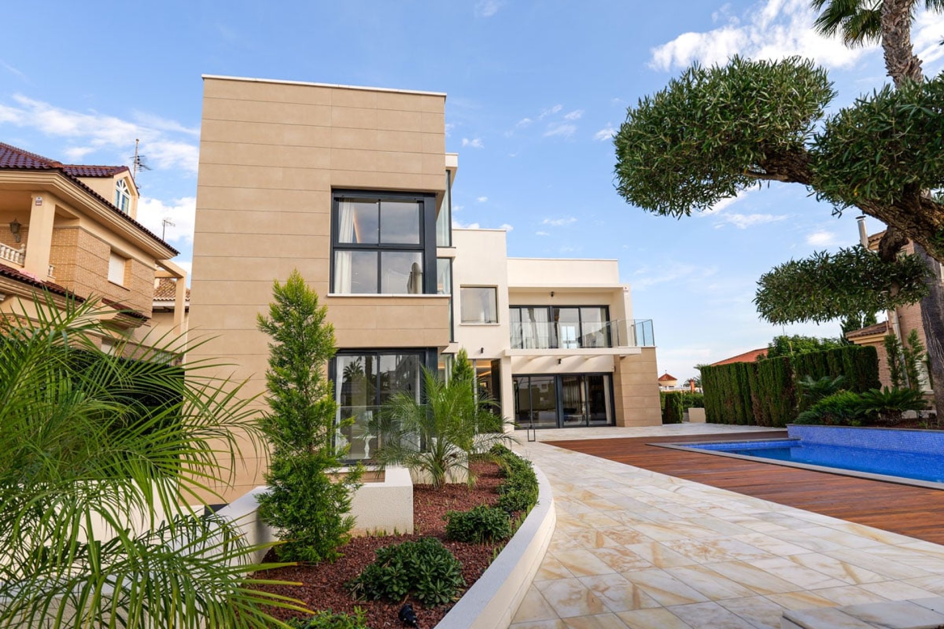 Nybyggeri - Villa -
Torrevieja