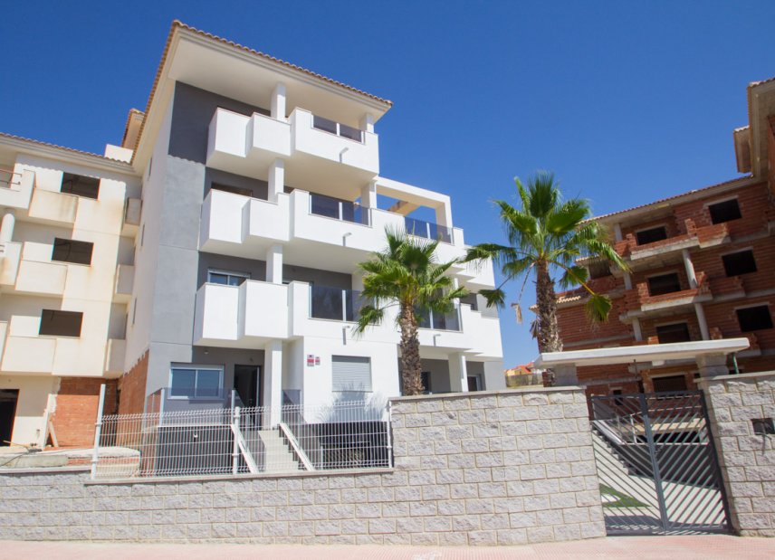 Obra nueva - Ático -
Orihuela