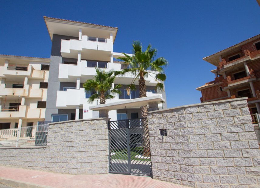 Obra nueva - Ático -
Orihuela