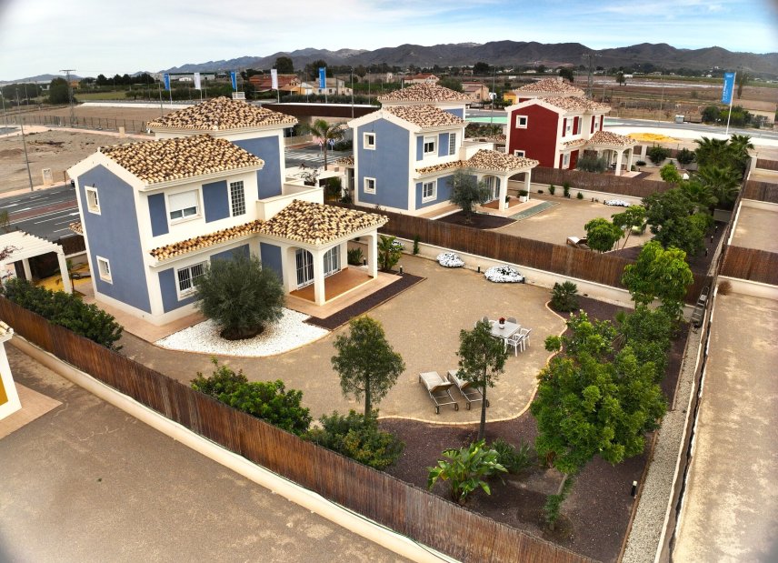 Obra nueva - detached -
Purias