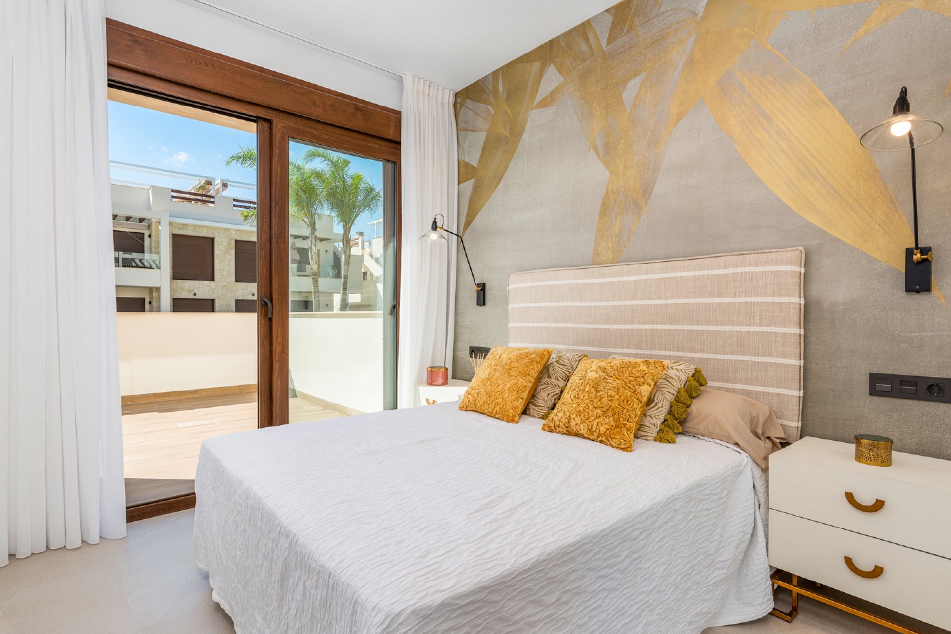 Obra nueva - high-bungalow -
Torrevieja