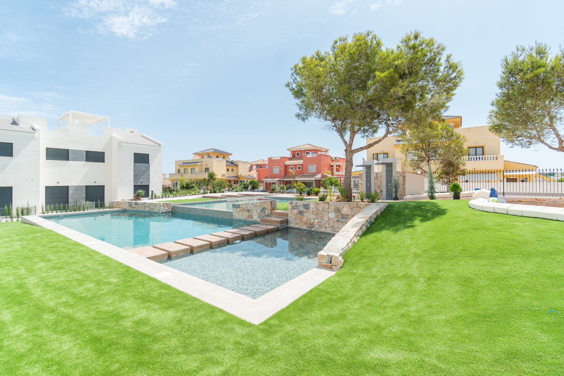 Obra nueva - high-bungalow -
Torrevieja