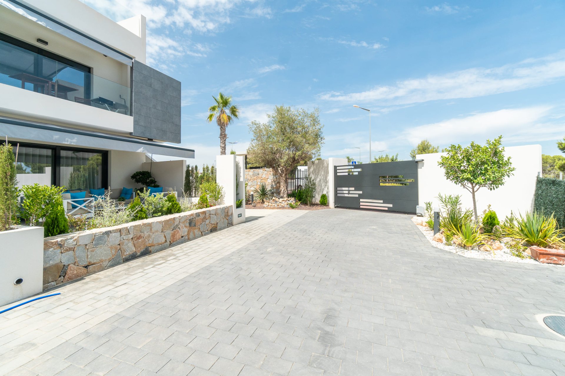 Obra nueva - high-bungalow -
Torrevieja