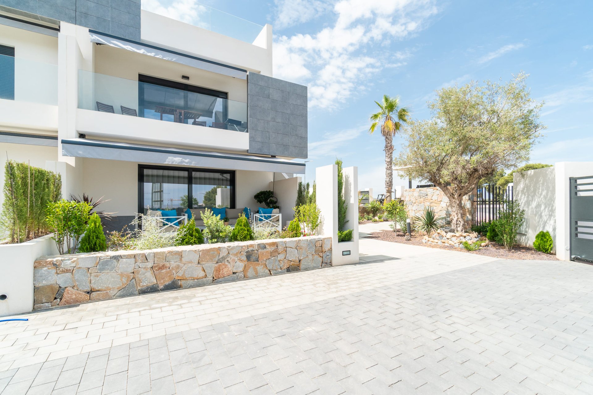 Obra nueva - high-bungalow -
Torrevieja