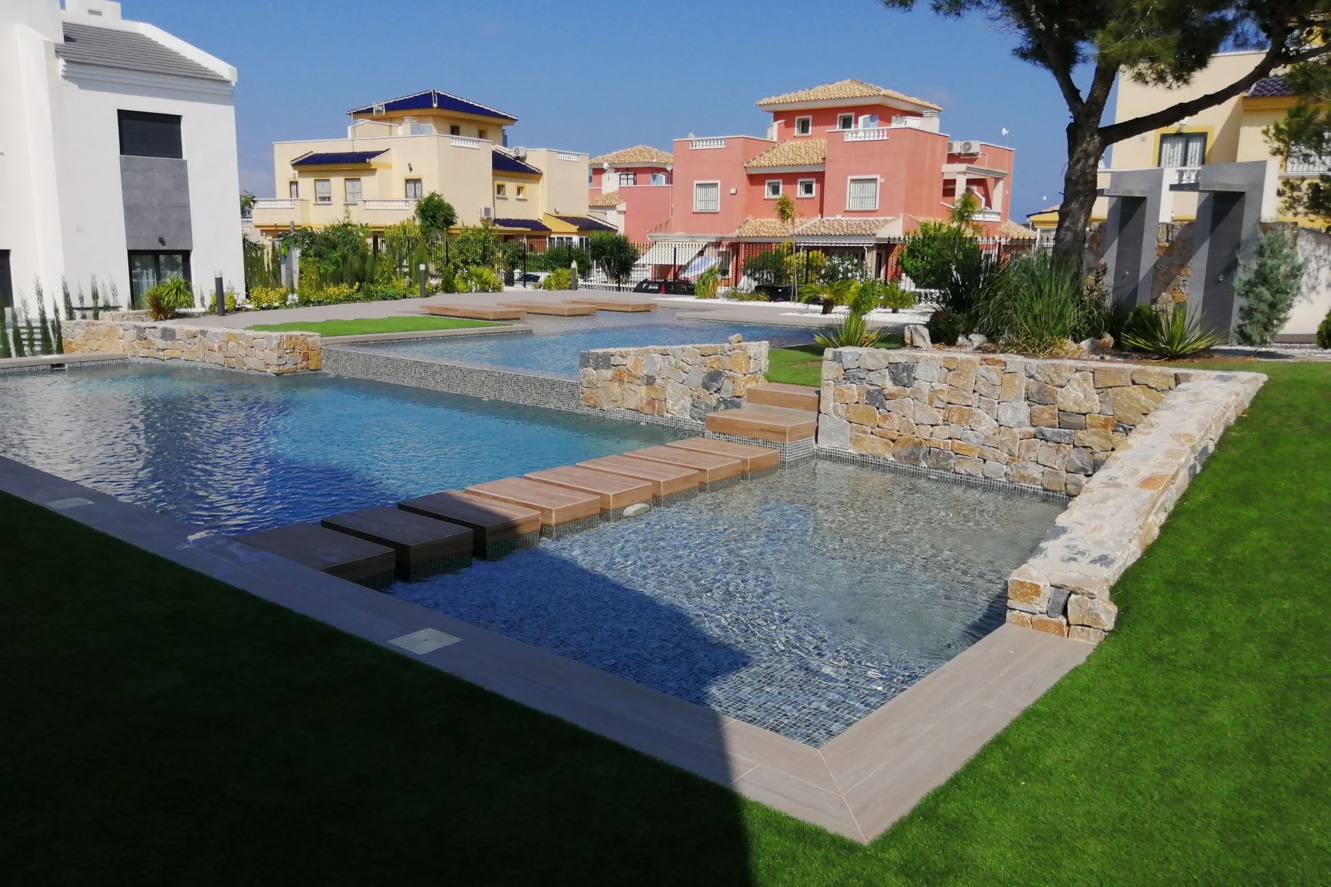 Obra nueva - high-bungalow -
Torrevieja
