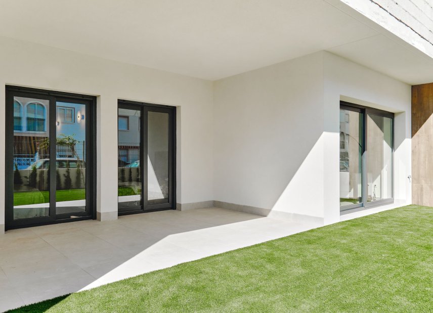 Obra nueva - high-bungalow -
Torrevieja