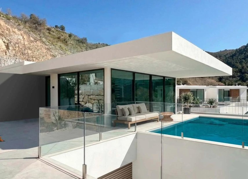 Obra nueva - Villa -
Benidorm
