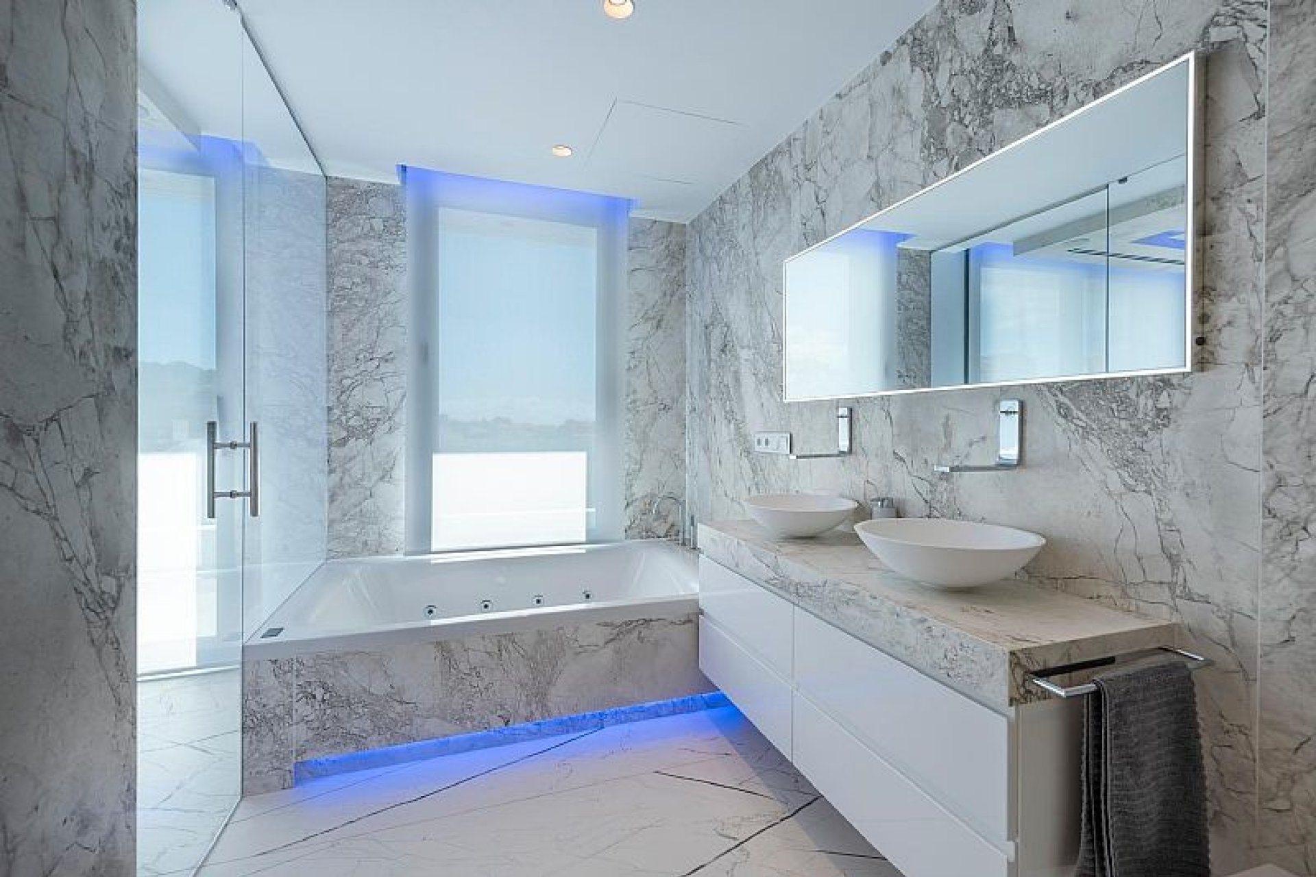 Obra nueva - Villa -
Calpe
