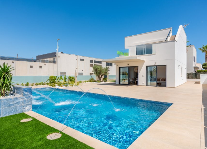 Obra nueva - Villa -
Dehesa de Campoamor