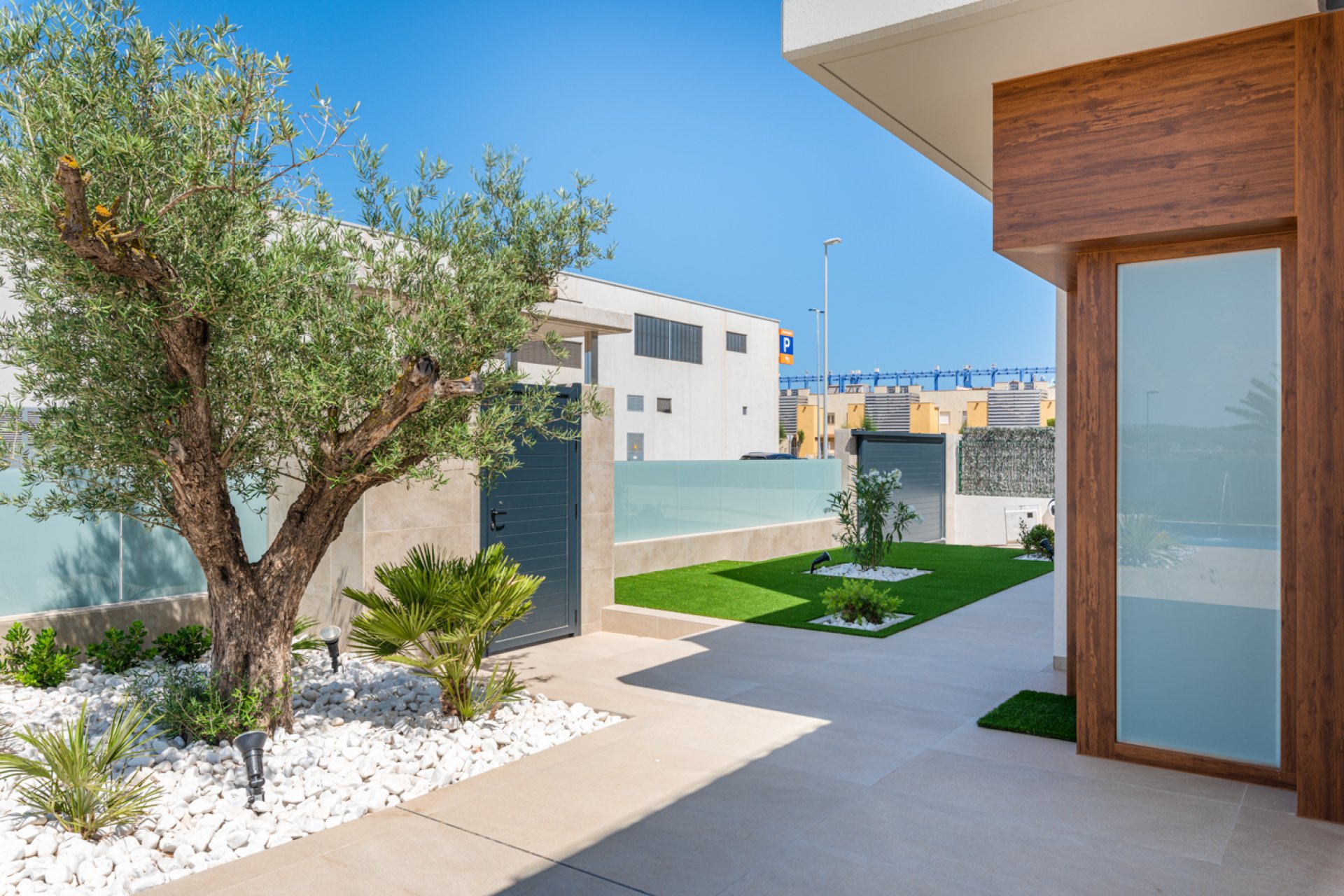 Obra nueva - Villa -
Dehesa de Campoamor