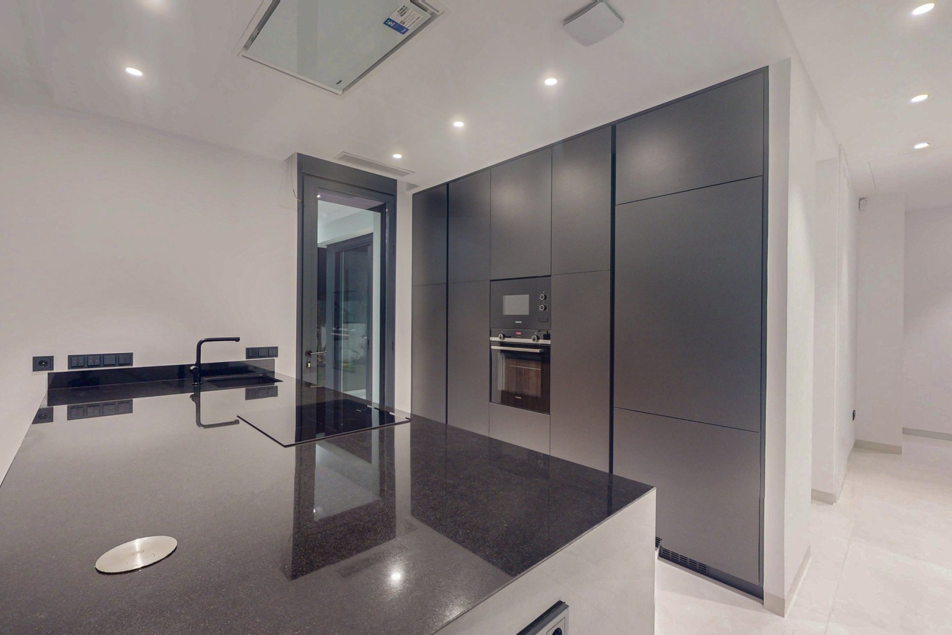 Obra nueva - Villa -
Finestrat