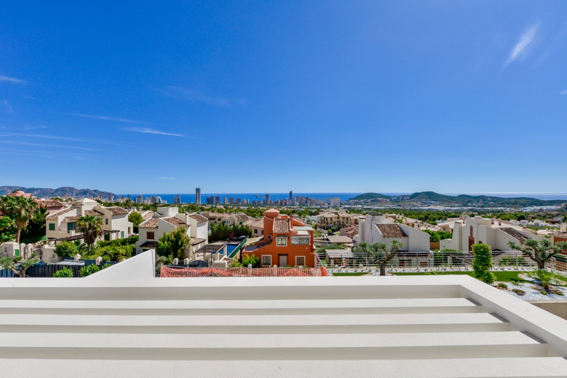 Obra nueva - Villa -
Finestrat