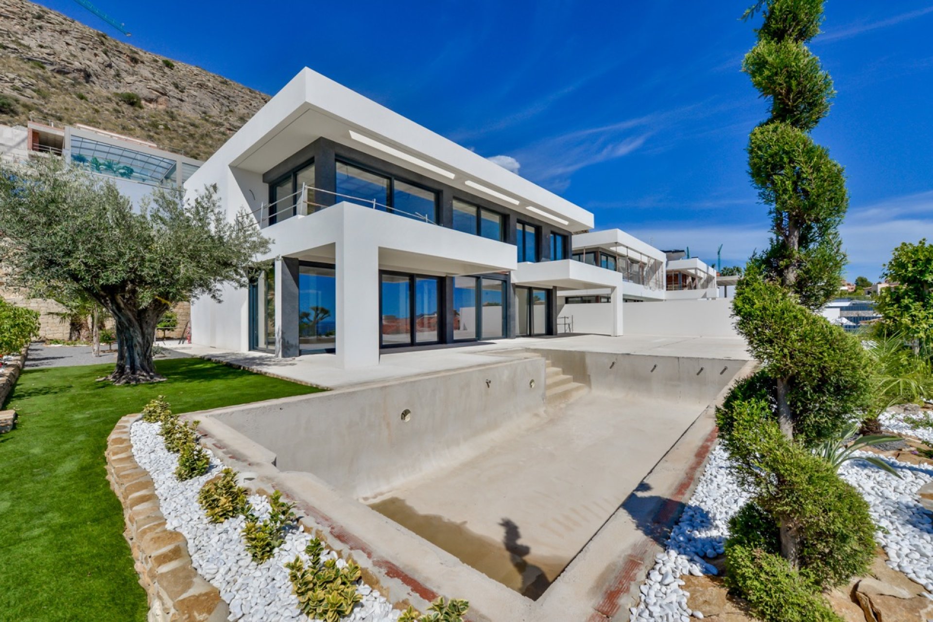 Obra nueva - Villa -
Finestrat