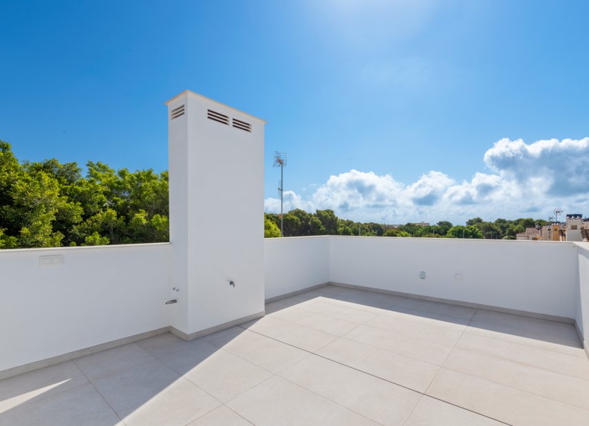 Obra nueva - Villa -
Mil Palmeras
