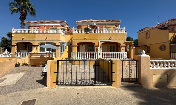 Rækkehus - Gensalg - Orihuela Costa - La Regia