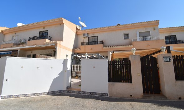 Rækkehus - Gensalg - Orihuela Costa - Playa Flamenca