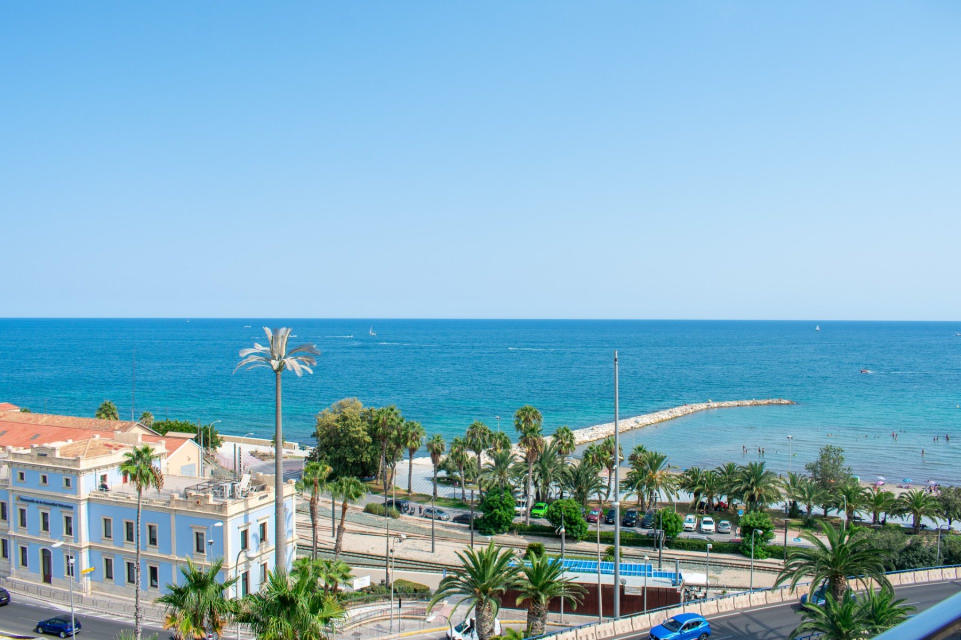 Resale - apartment -
Alicante - Casco antiguo