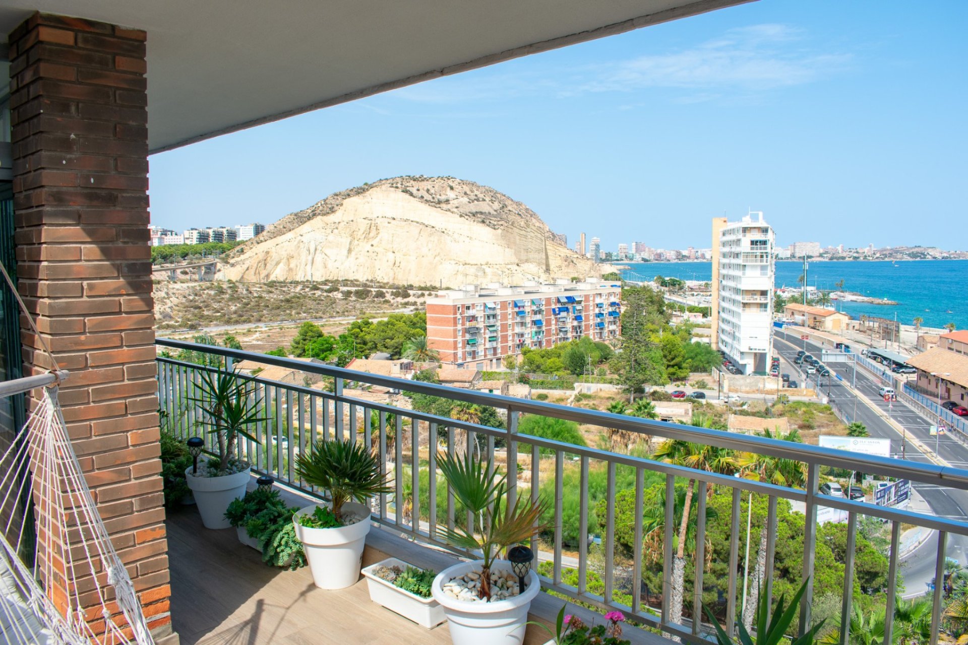 Resale - apartment -
Alicante - Casco antiguo