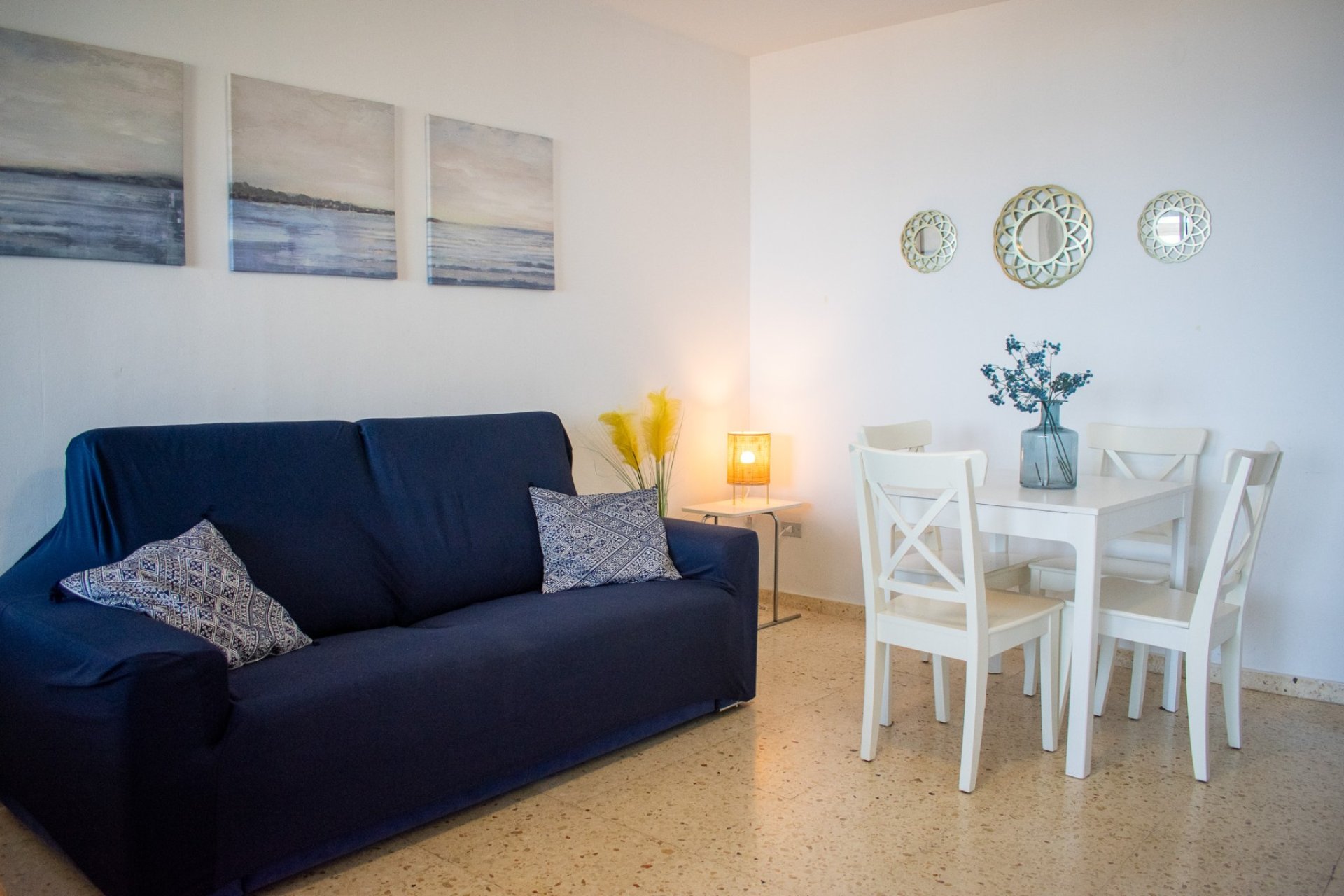 Resale - apartment -
Alicante - Casco antiguo