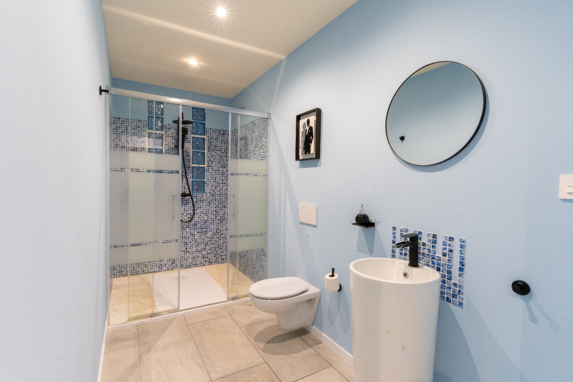 Resale - apartment -
Alicante - - Centro  -