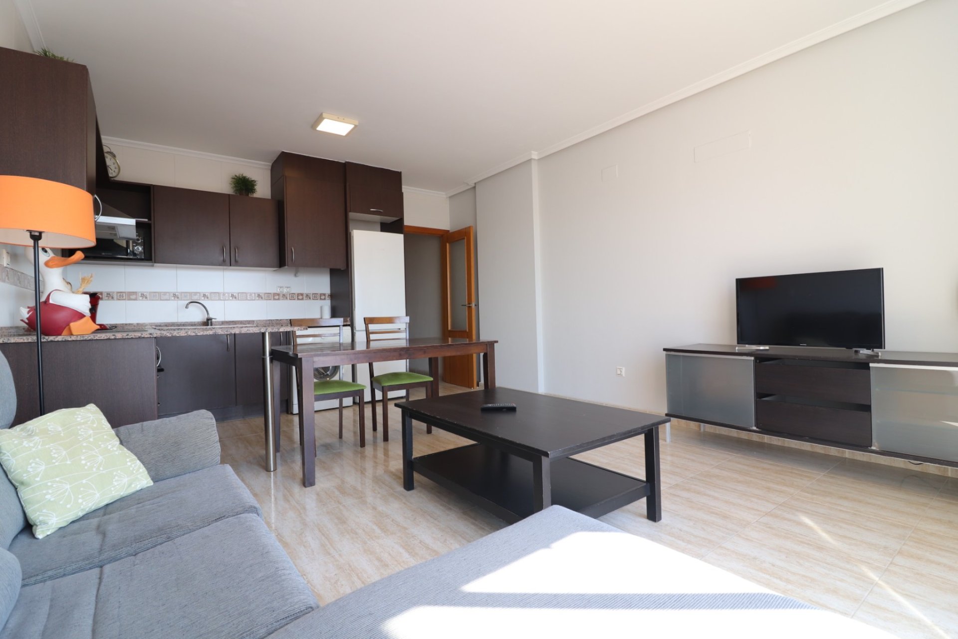 Resale - apartment -
Almoradí - Almoradi - Town