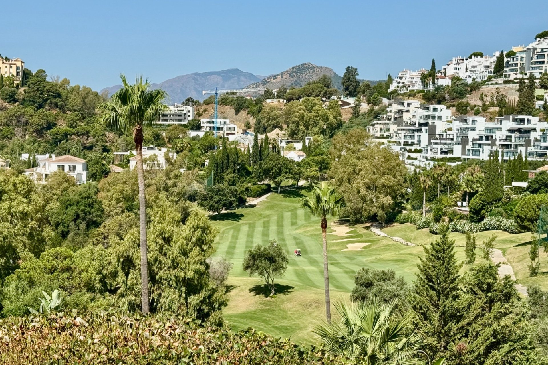 Resale - apartment -
Benahavis - La Quinta