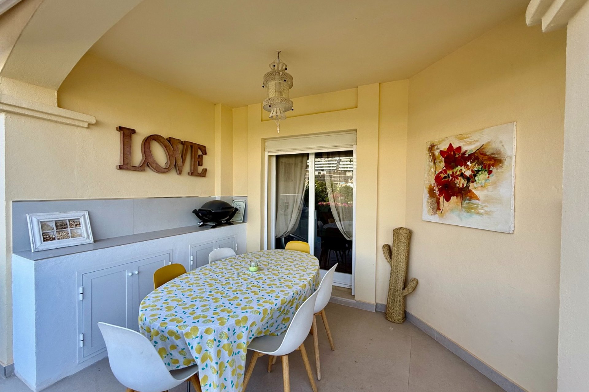 Resale - apartment -
Benahavis - La Quinta