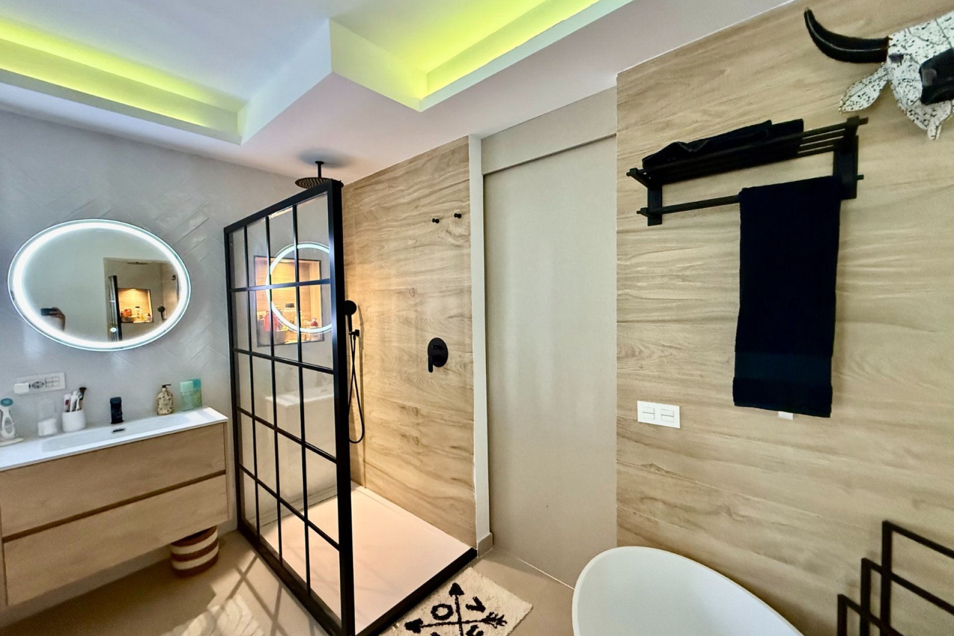 Resale - apartment -
Benahavis - La Quinta