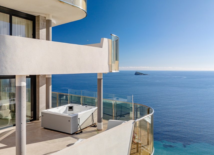 Resale - apartment -
Benidorm