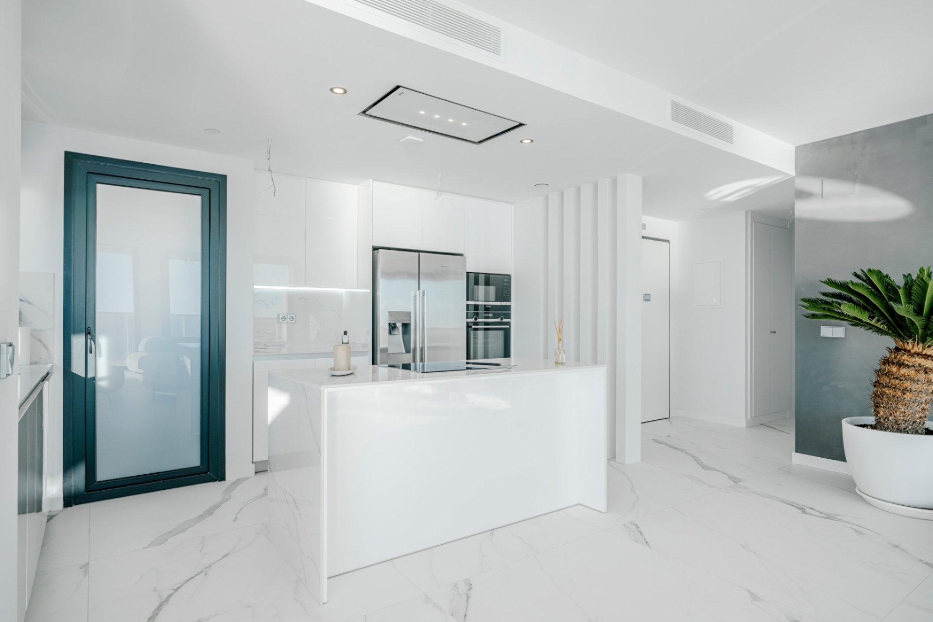 Resale - apartment -
Benidorm